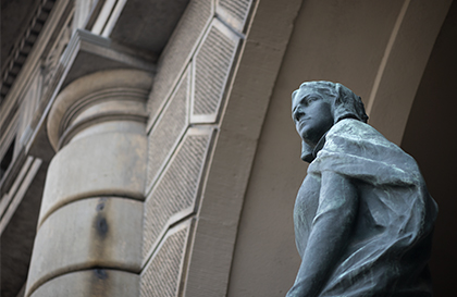 Kristina Gyllenstierna statue The Stockholm Bloodbath Royal Palace